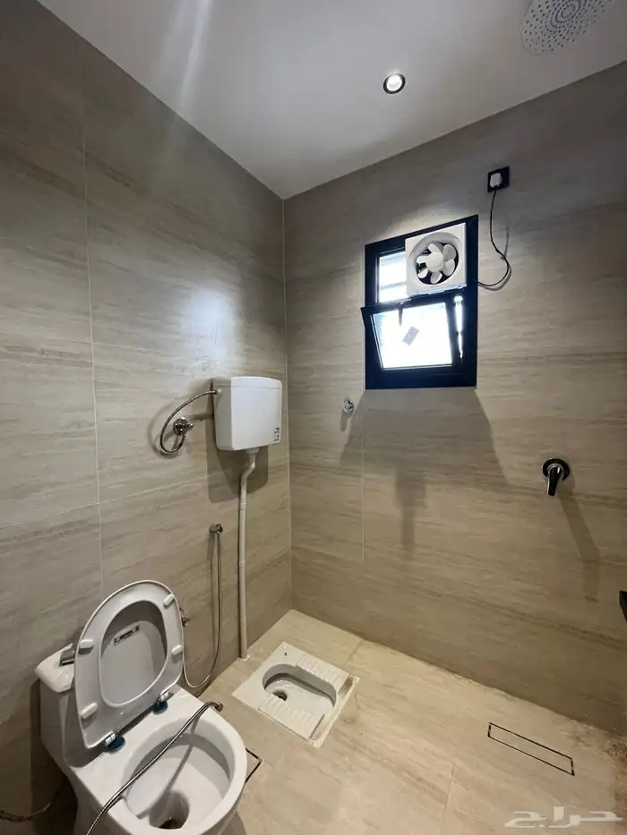 ادوار متكرره بمداخل خاصه ومواقف مستقله فاخره للبيع 13