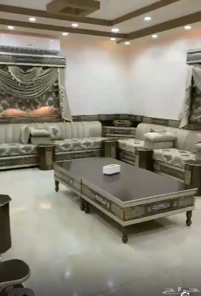 فيلا للبيع بالعزيزيه ت5 5