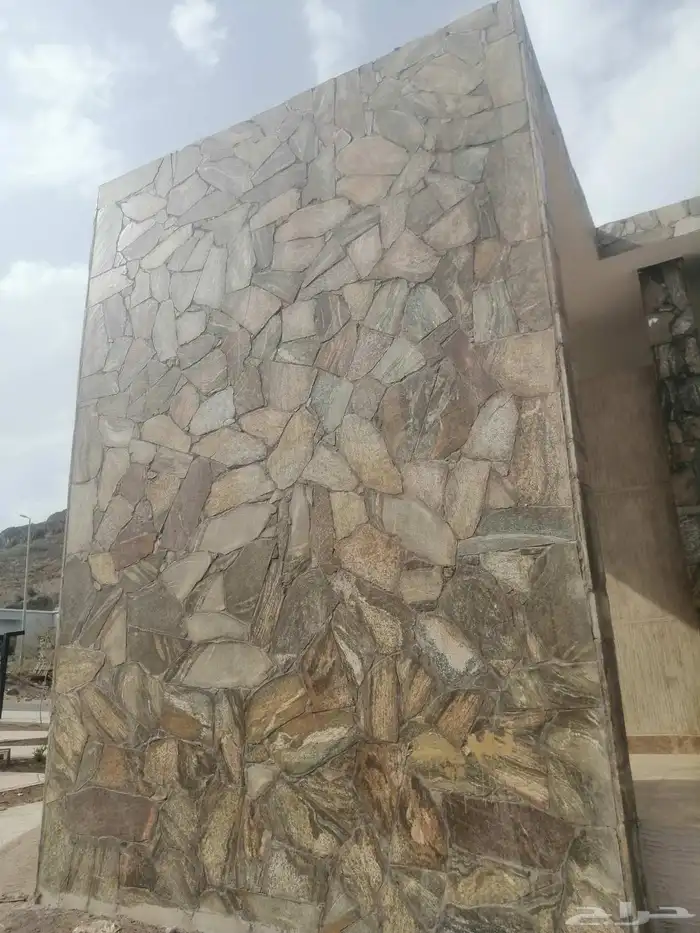 معلم تلبيس حجر تراث حدايق 1