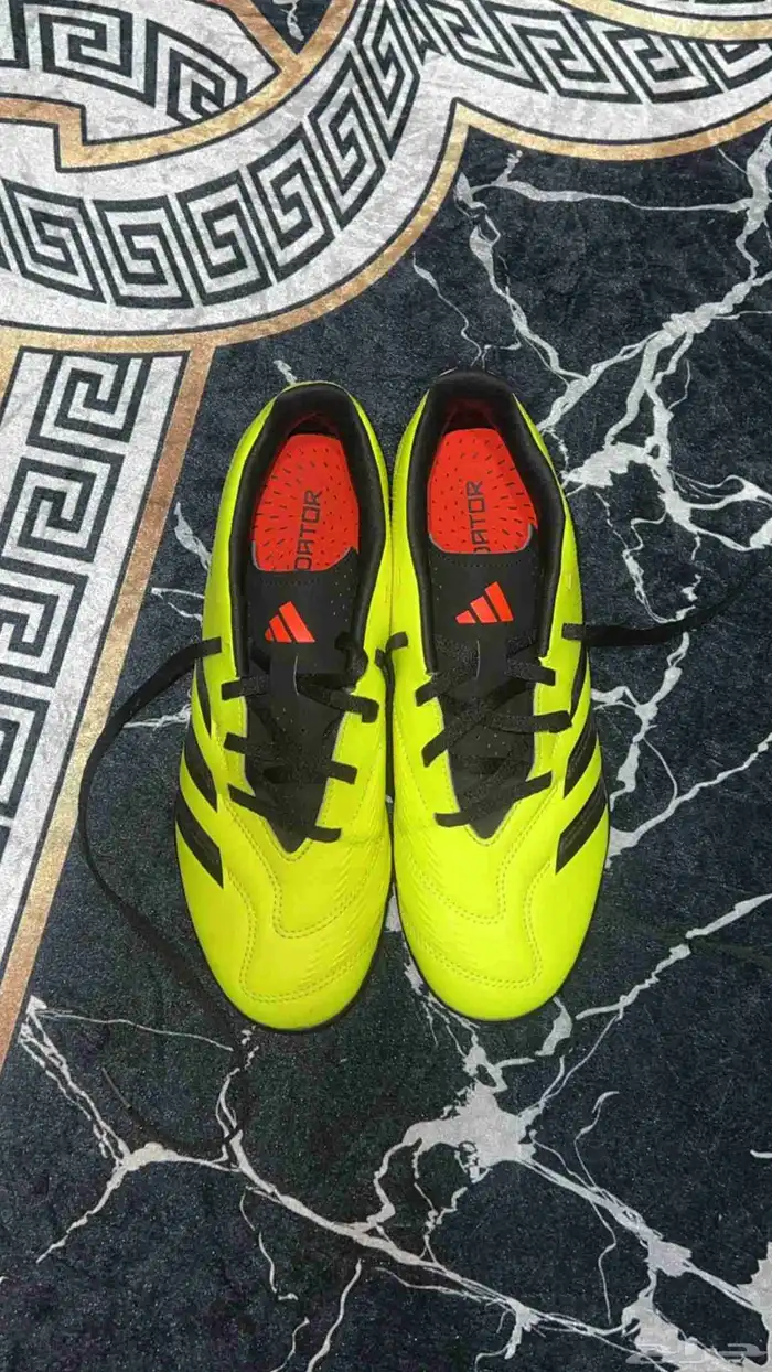 جزمة كورة اديداس 0