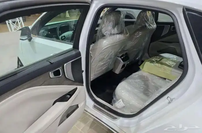 كيا k8 2023 فل كامل هايبرد بطاقة جمركية ممشى قليل 6