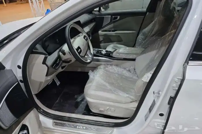 كيا k8 2023 فل كامل هايبرد بطاقة جمركية ممشى قليل 4