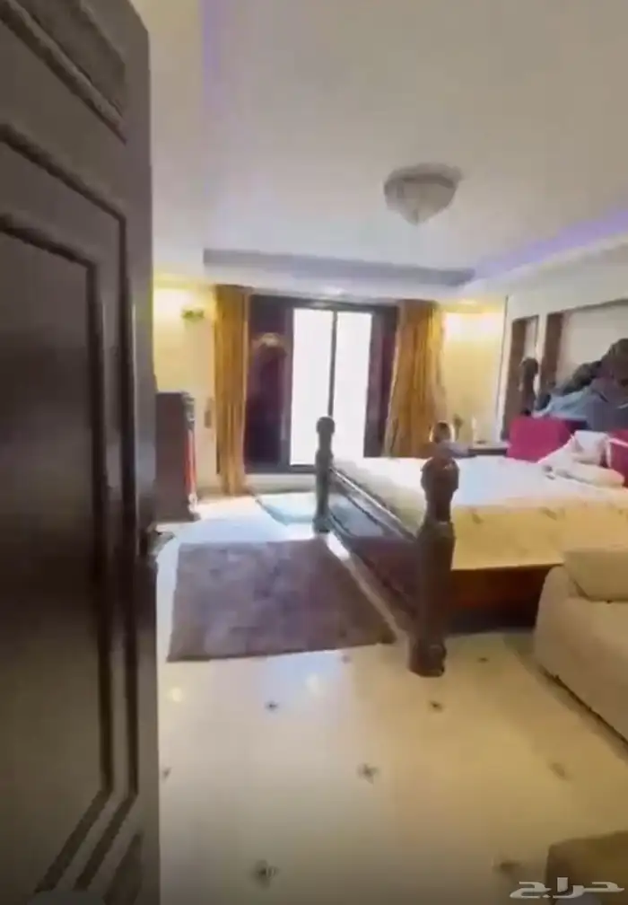 فيلا فاخرة للبيع بحي طيبة  الرحيلي 10