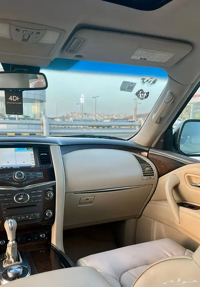 انفنيتي 2011 - QX56 فل كامل . 10
