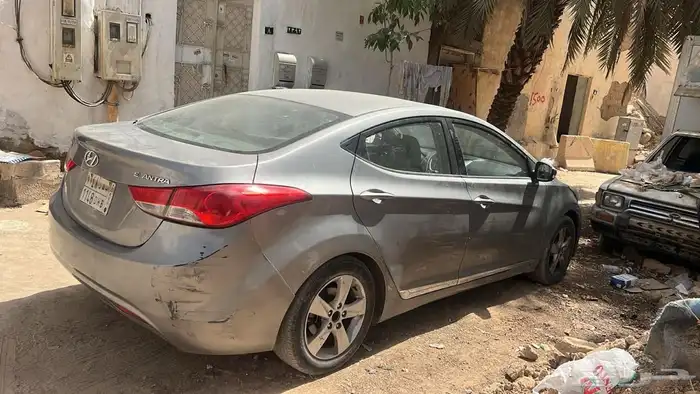 Hunadi Elantra 0