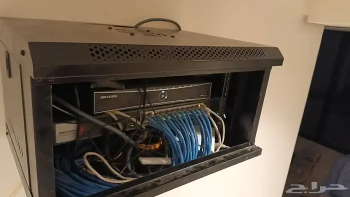 السلام عليكم تركيب كاميرات وانتركم واكسس دور وتليفونات 0