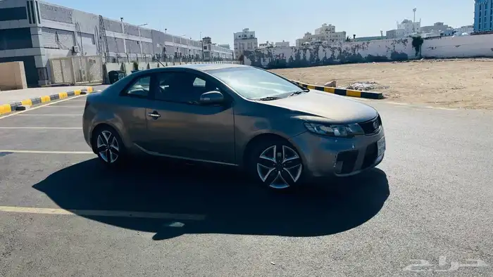 كيا سيراتو كوبيه 2011 2