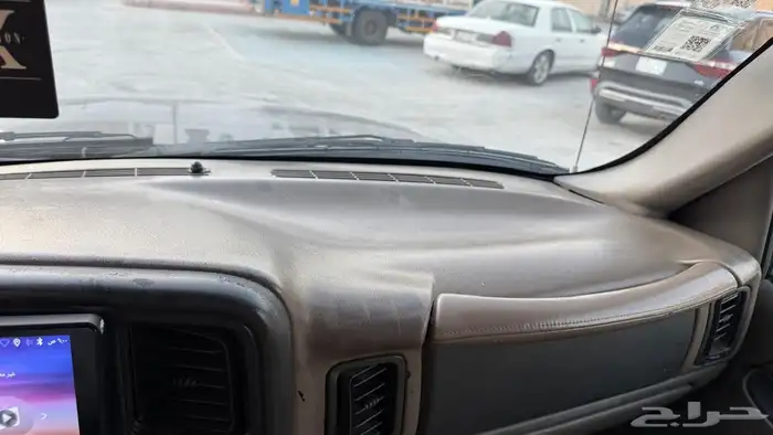 تاهو 2005 نظيف 26