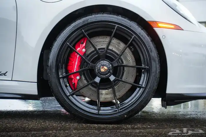 افضل سعر Porsche 992 GTS 2026 جديد اصفار فل كامل 4
