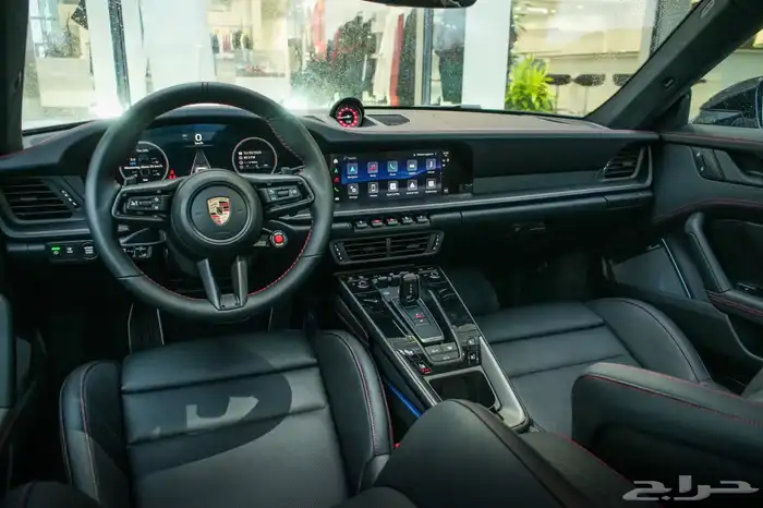افضل سعر Porsche 992 GTS 2026 جديد اصفار فل كامل 11