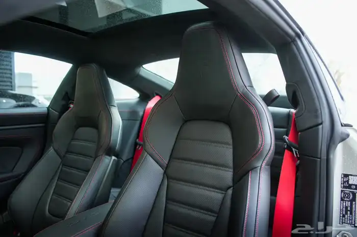 افضل سعر Porsche 992 GTS 2026 جديد اصفار فل كامل 9