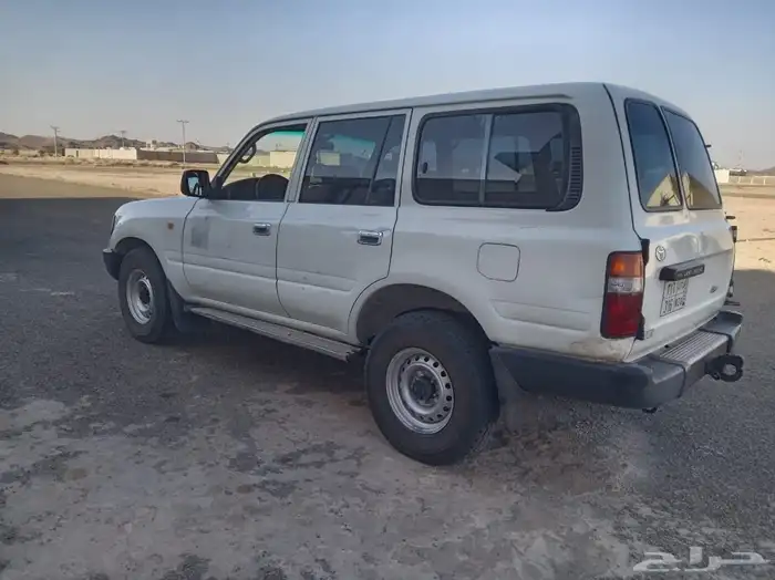 جيب لاند كروزر 1