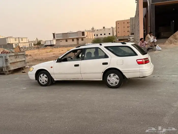 تويوتا كامري بوكس موديل 2000 2