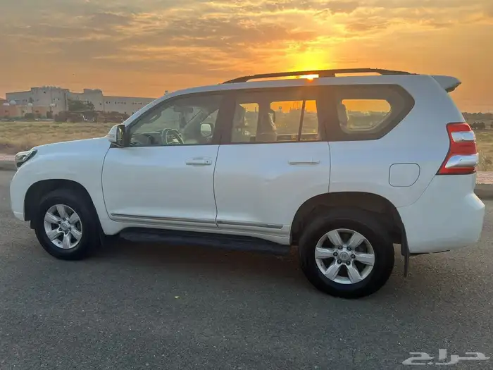 برادو 2015 فتحة سقف 6 سرندل مخزن 3