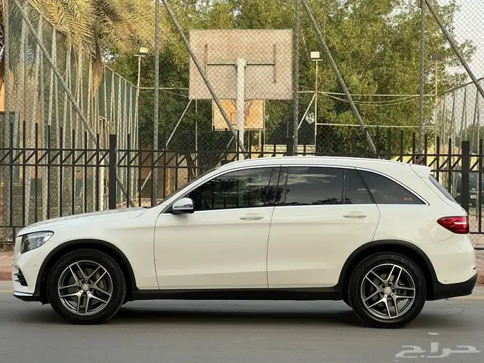 GLC 250 - 2017 - مرسيدس 9