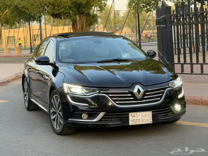 رينو 2018 تاليسمان ( بحالة ممتازة ) 30