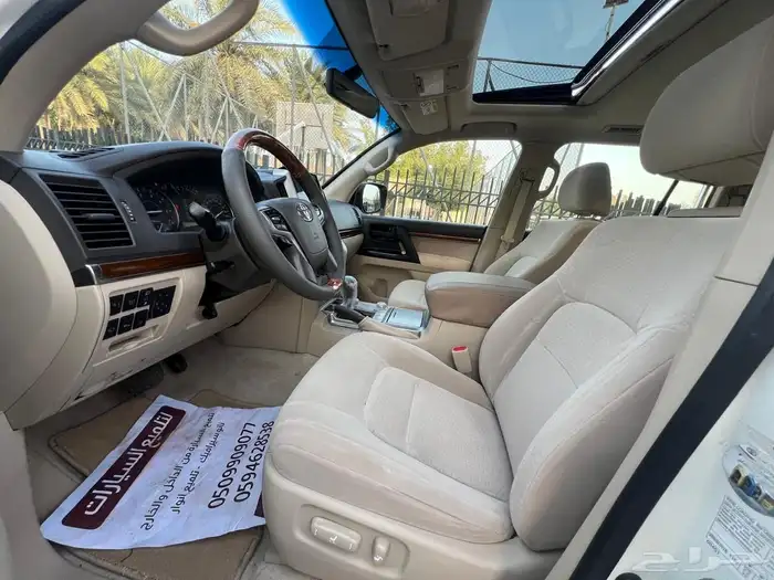 تويوتا- لاندكروزر - GXR - 2018 - سعودي - فل 12