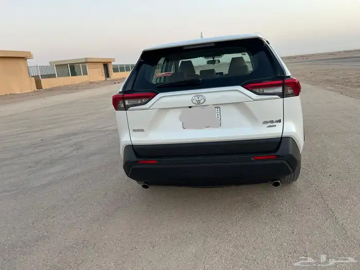 تويوتا راف فور 2022 نظيف جدا 8