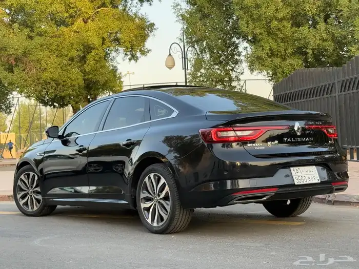 رينو 2018 تاليسمان ( بحالة ممتازة ) 21