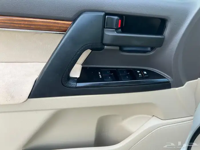 تويوتا- لاندكروزر - GXR - 2018 - سعودي - فل 15