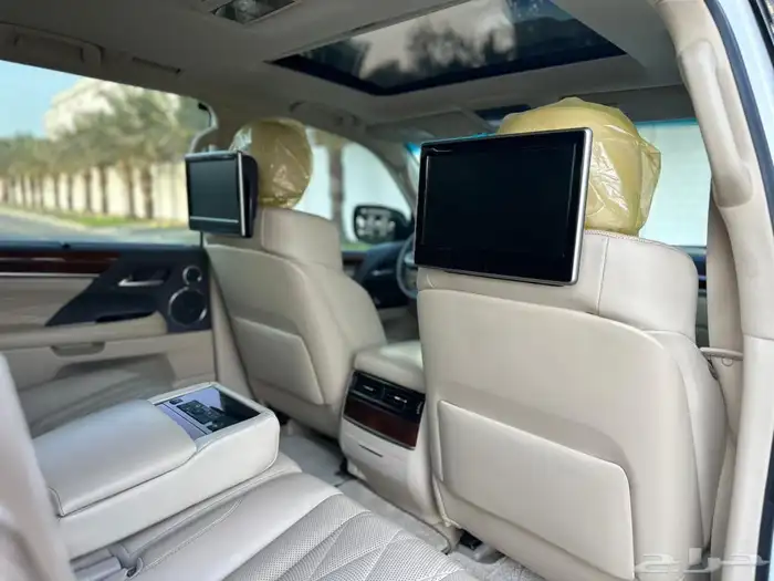 لكزس LX570 2020 بلاك ادشن 19