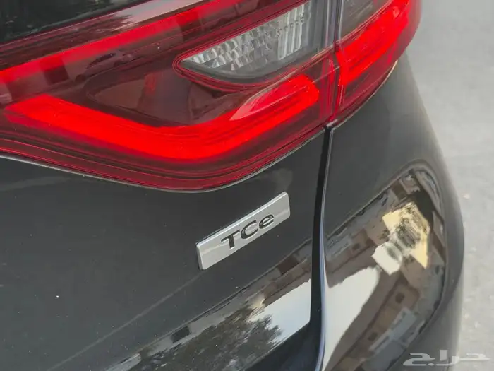 رينو 2018 تاليسمان ( بحالة ممتازة ) 39