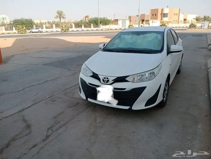تويوتا يارس 2019 1
