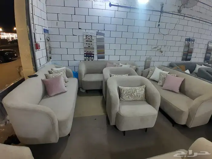 مفروشات الظامري 15