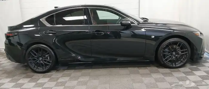 لكزس - IS350- - 2023 - بسسعرر خيالي 2