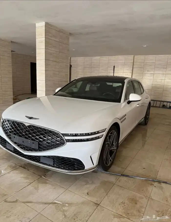 جنسس G90 2022 3