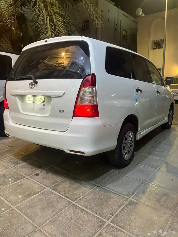 تويوتا أنوفا مديل 2012 استخدام شخصي 4