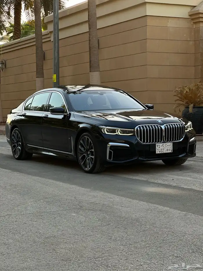 بي ام 740i 2021 ام كت 21