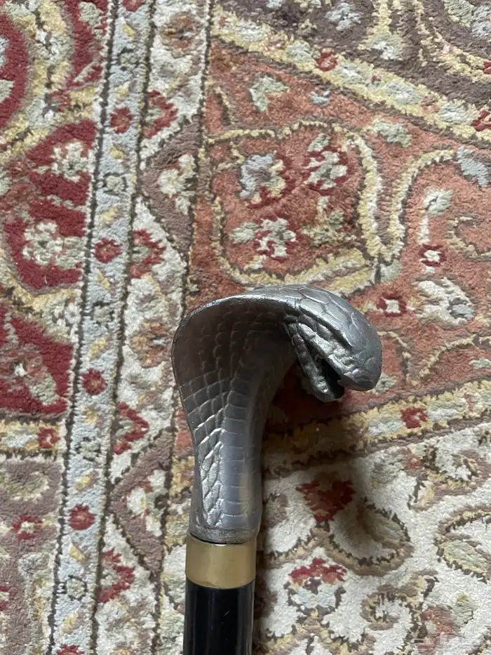 عصاء معكاز غدارة 1