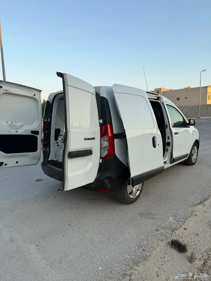 رينو دوكر موديل 2022 2