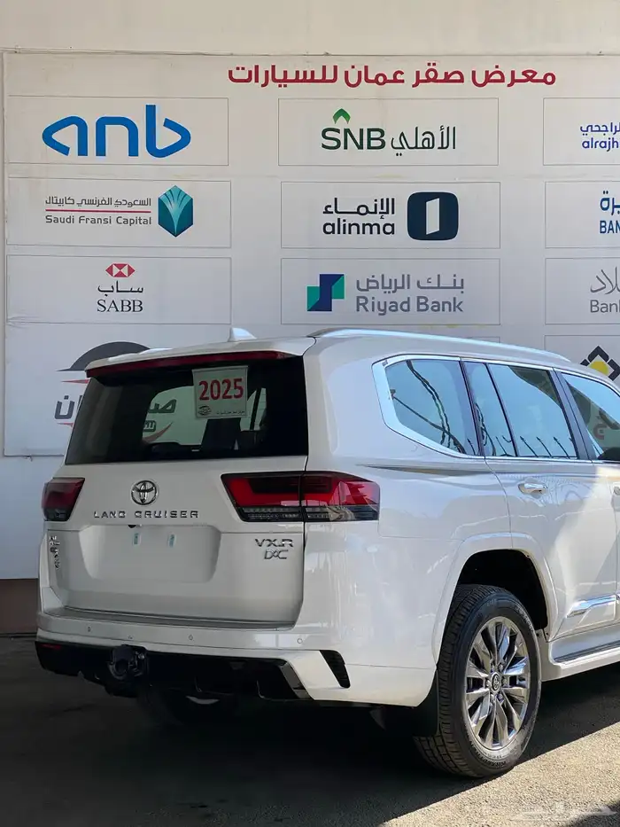 تويوتا لاندكروزر VX.R Z 2025 خليجي اصفار اقل سعر في السوق 6
