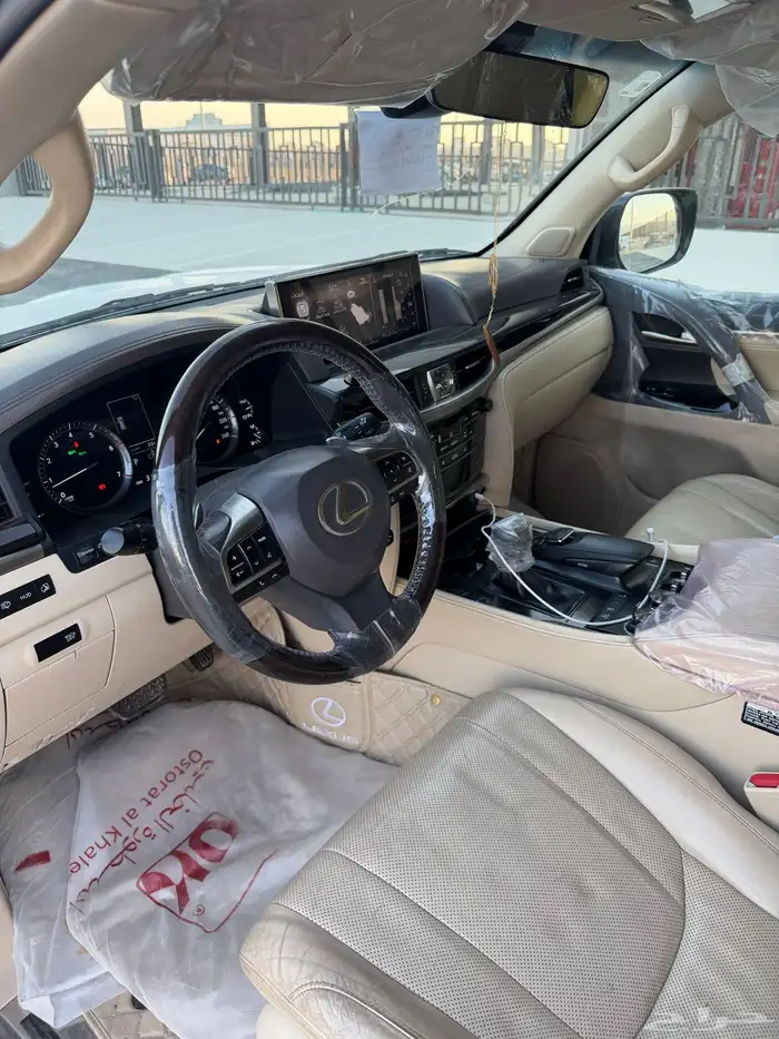جيب لكزس سعودي 2017 7