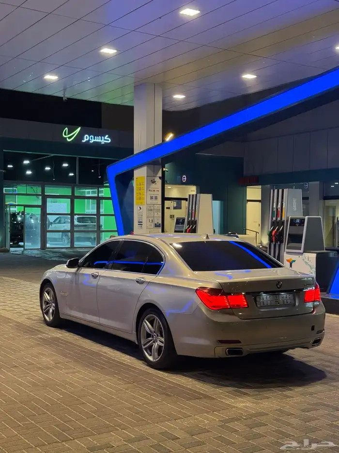 بي ام 730 - 2011 فل كامل 4