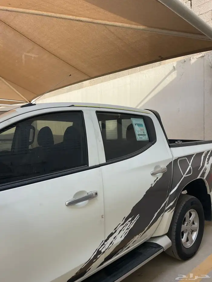 ميستوبيشي 4