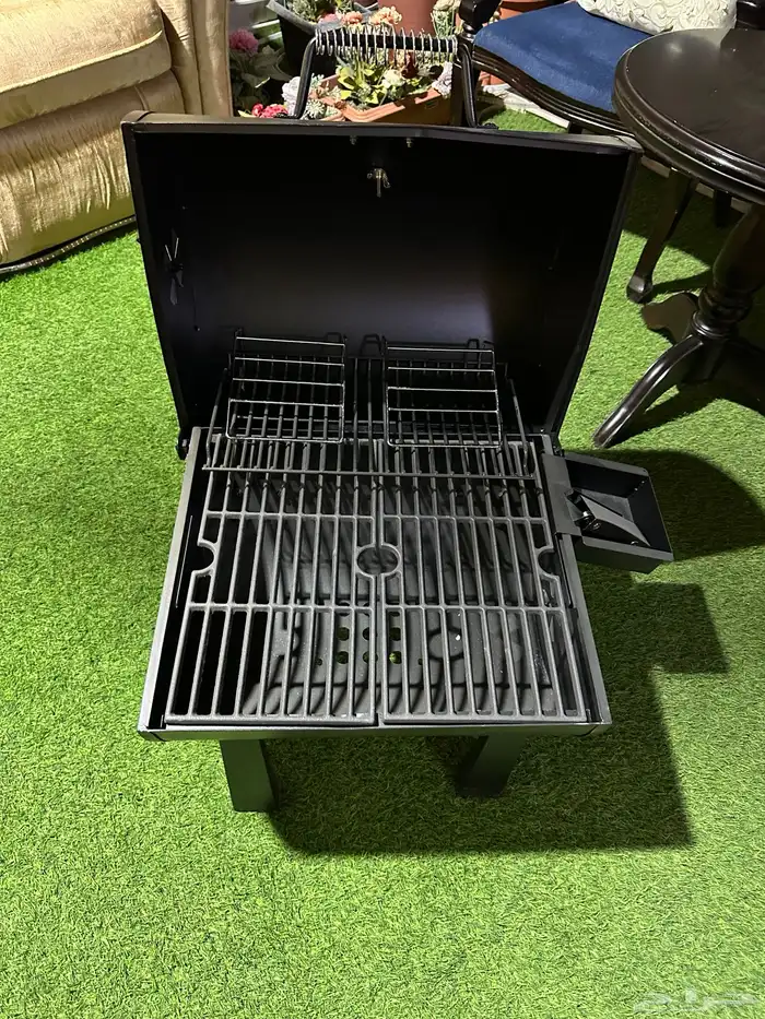 للبيع اثاث مستخدم بحاله ممتازة 5