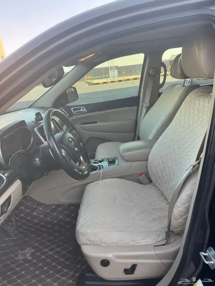 جراند شيروكي 2017 دبل وكالة ممشى قليل 3