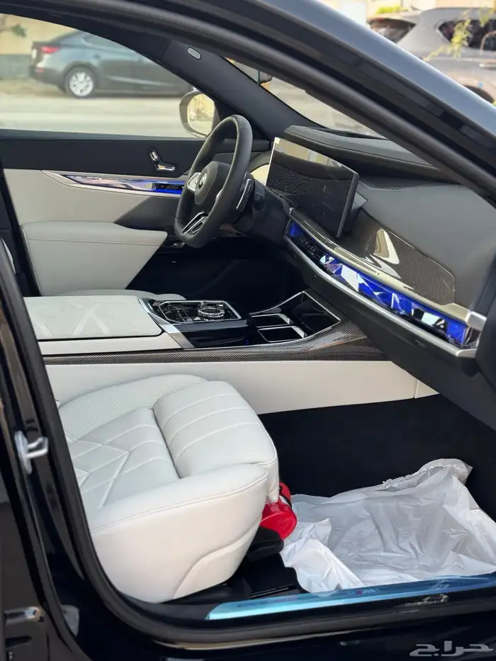للبيع BMW 735 2026 M-KIT جديد 5