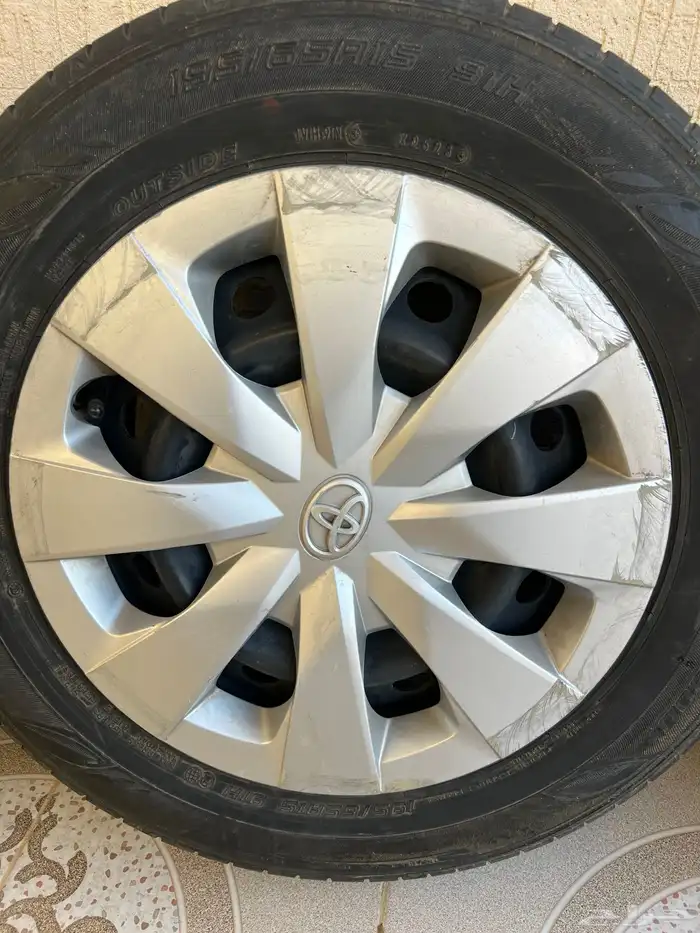 جنوط كورولا مقاس 15 مع طياسها موديل 2024 ( سوح ) 0