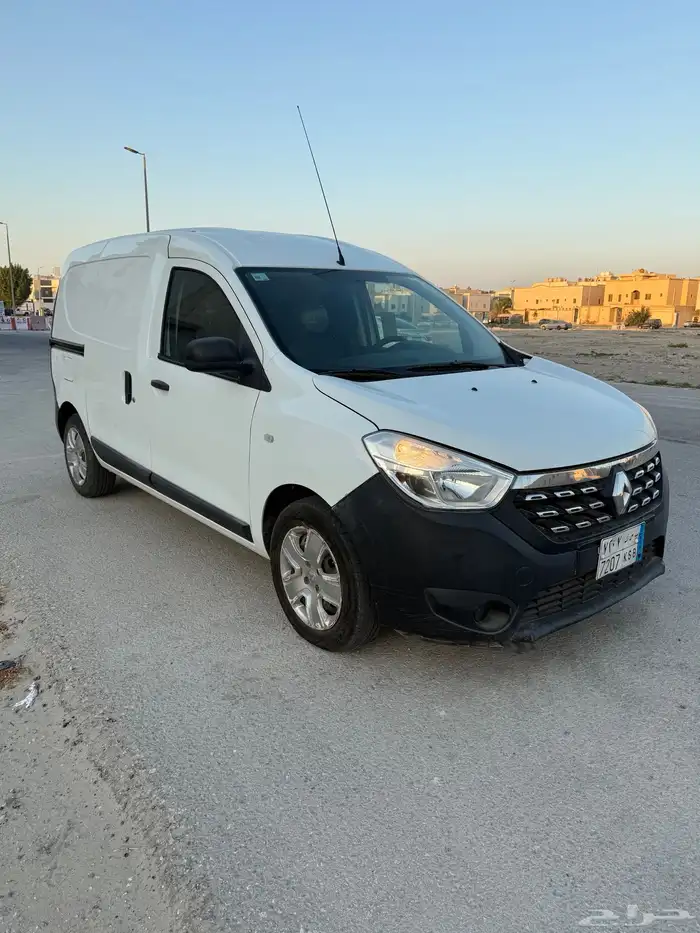 رينو دوكر موديل 2022 0