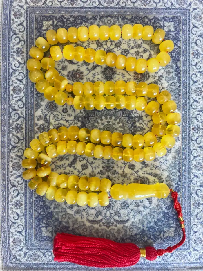 مسباح كهرمان طبيعي حر قصة تواير 1