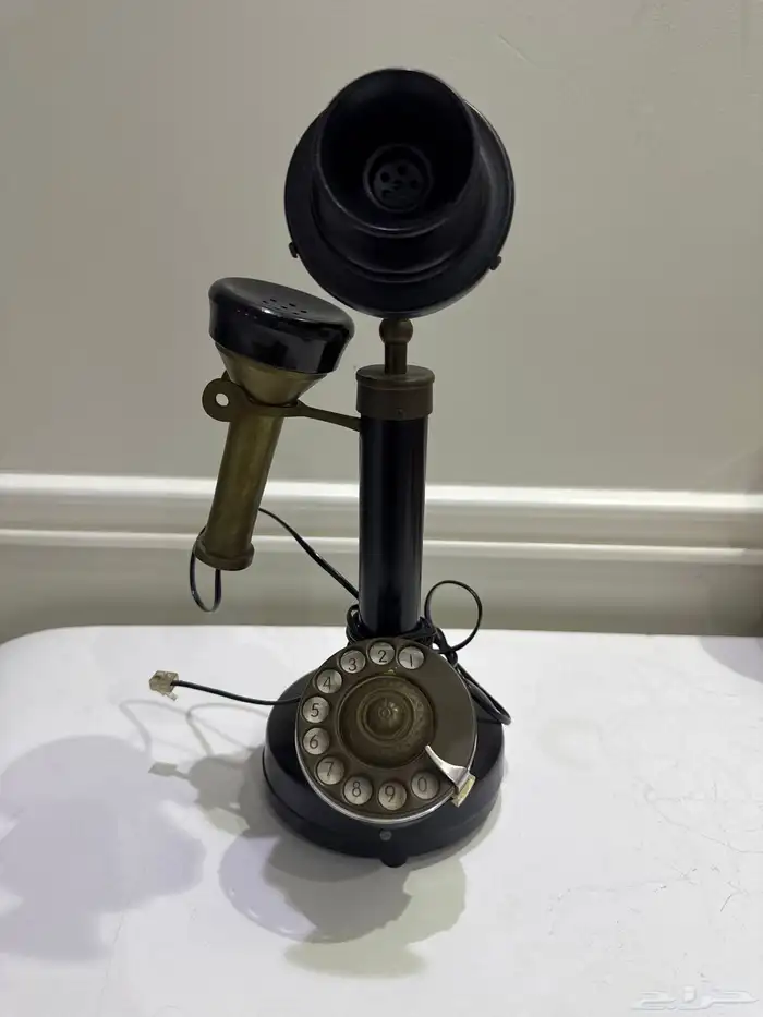 للبيع تليفون اثري قديم 0