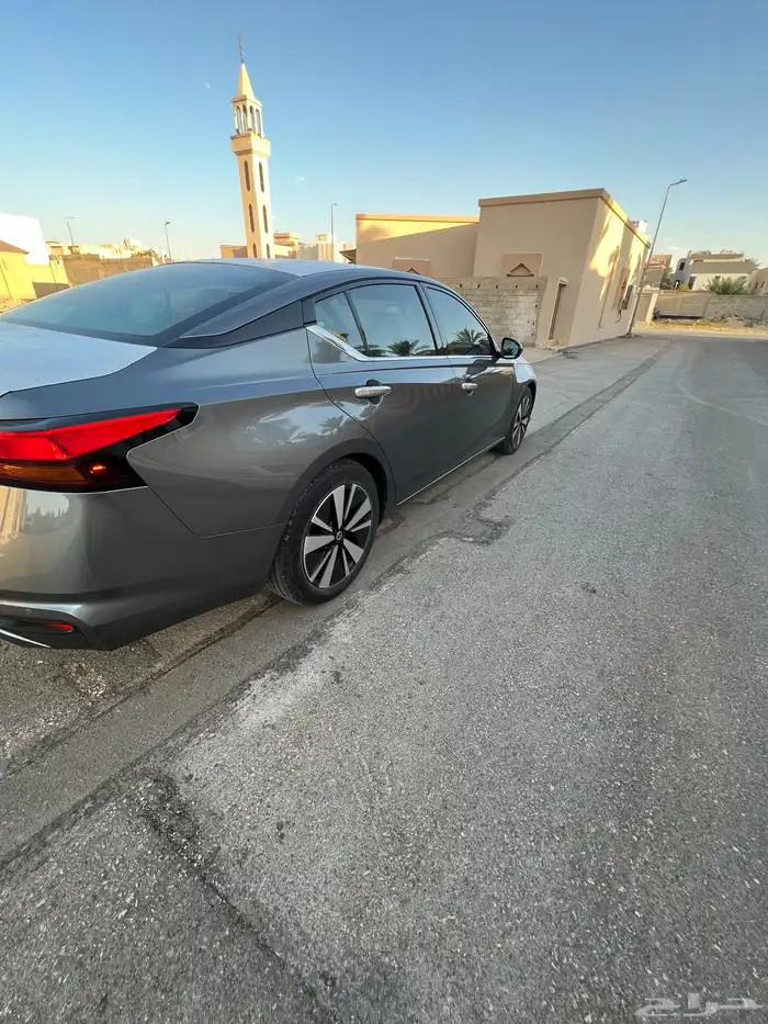 التيما 2021 SV 3