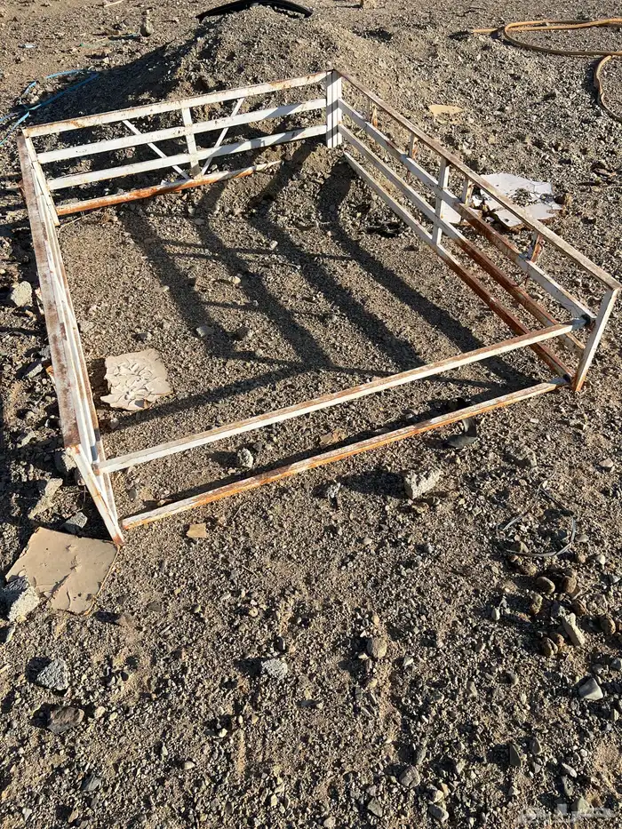 شد حوض هايلوكس 0