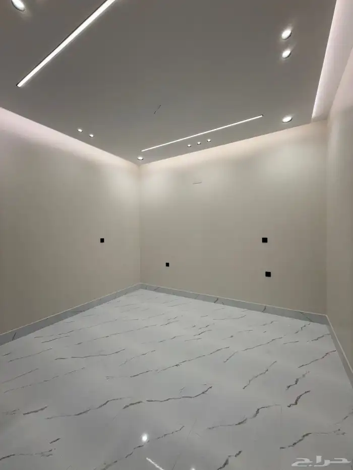 للبيع روف علوى وملحق تصميم مودرن خلف حديقه المليون750الف 24