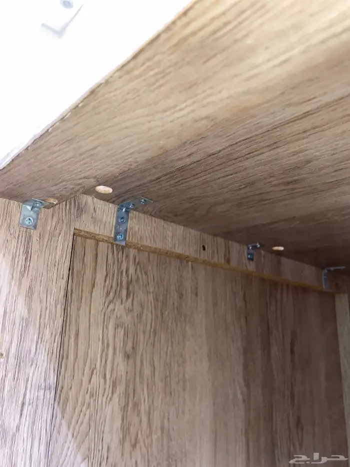 مكتب ايكيا للبيع على السوم نظيف 3