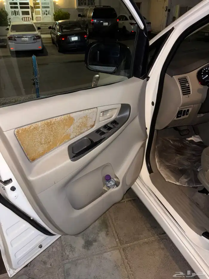 تويوتا أنوفا مديل 2012 استخدام شخصي 7